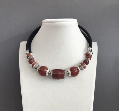 Колье чокер яшма, сердолик 150  -  Интернет-магазин бижутерии и жемчуга " Ruspearls" , Екатеринбург 